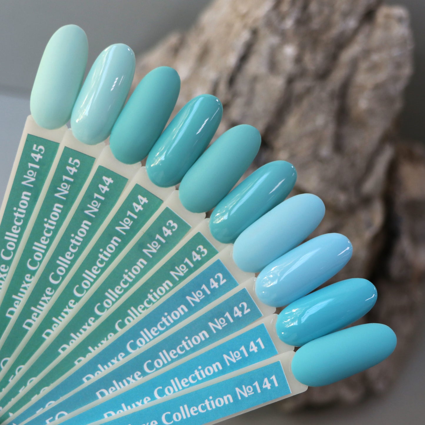 Gel Polish D145 Komilfo Deluxe Light Turquise, Enamel, 8 ml