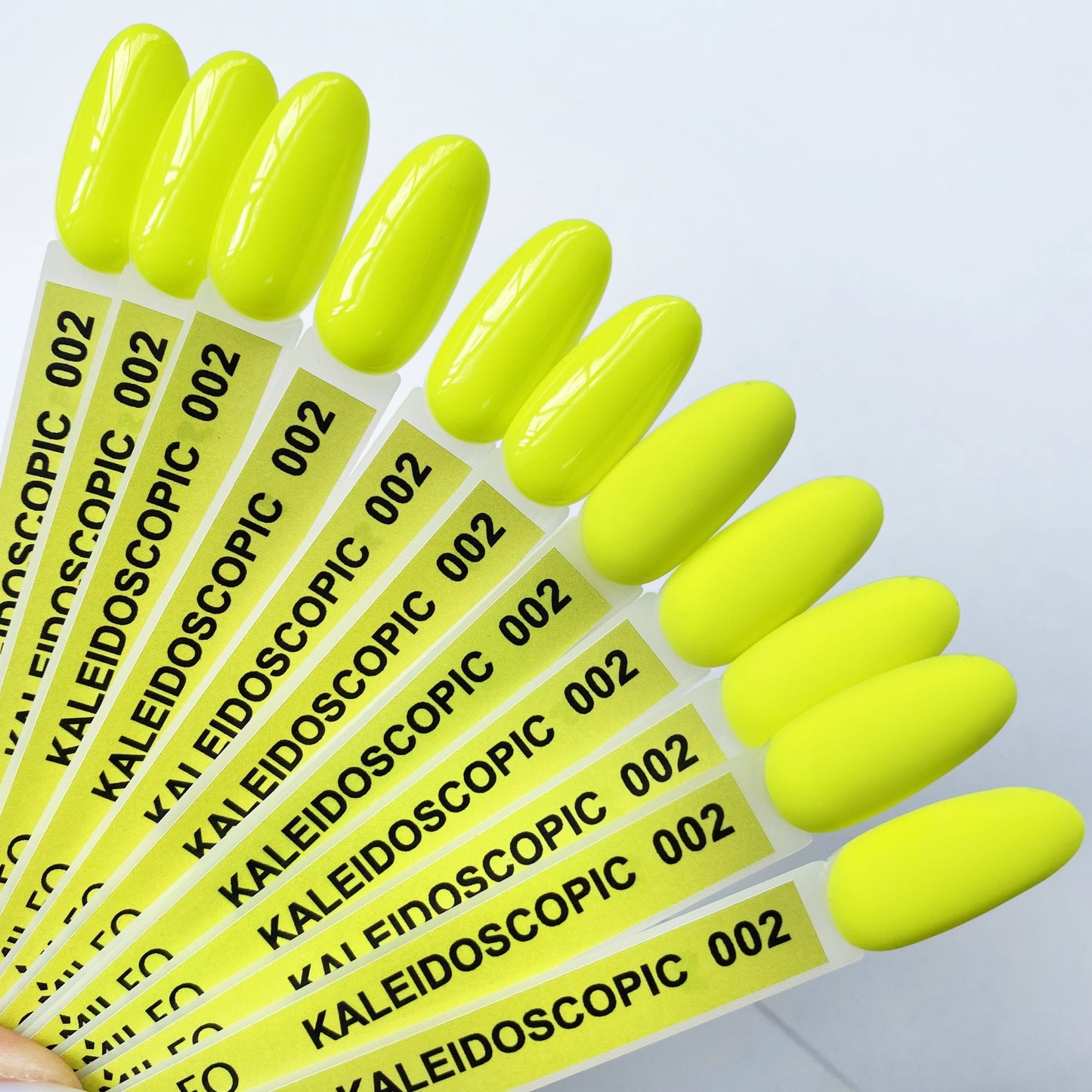 Gel Polish K002 Komilfo Kaleidoscopic Collection (yellown, neon), 8 ml