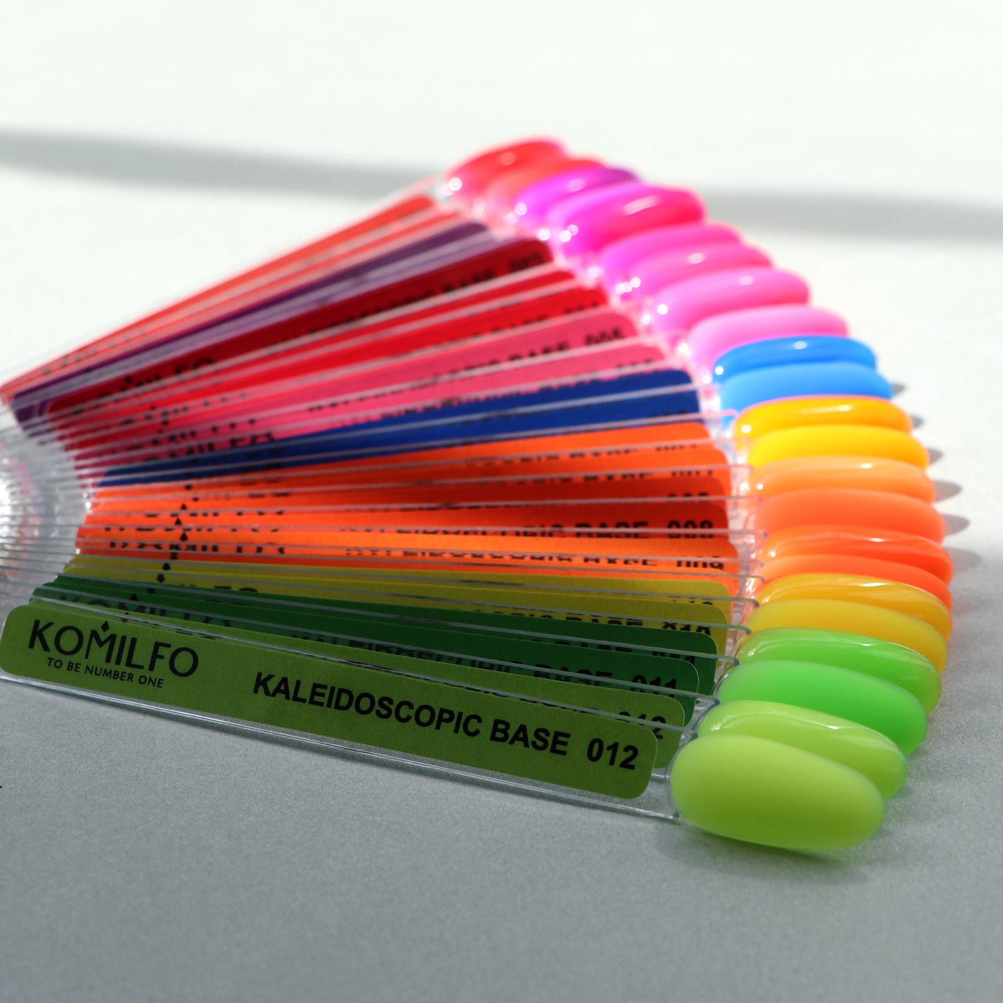 Komilfo 008 Kaleidoscopic Base (orange, neon), 8 ml