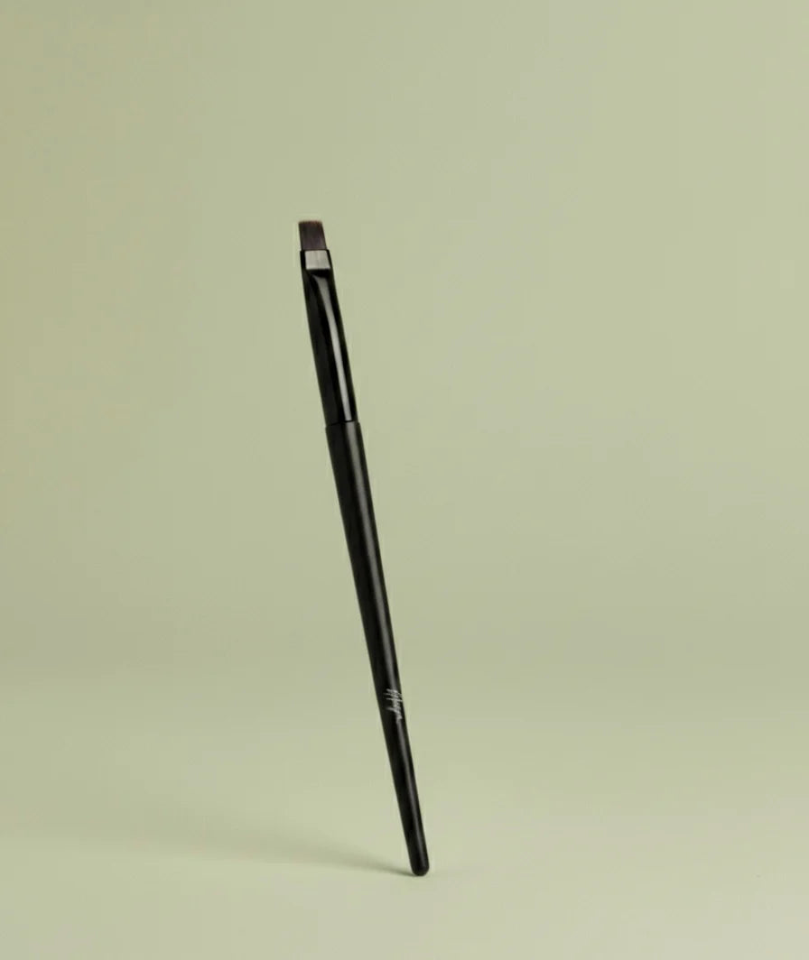 THUYA Lifting Balm Brush