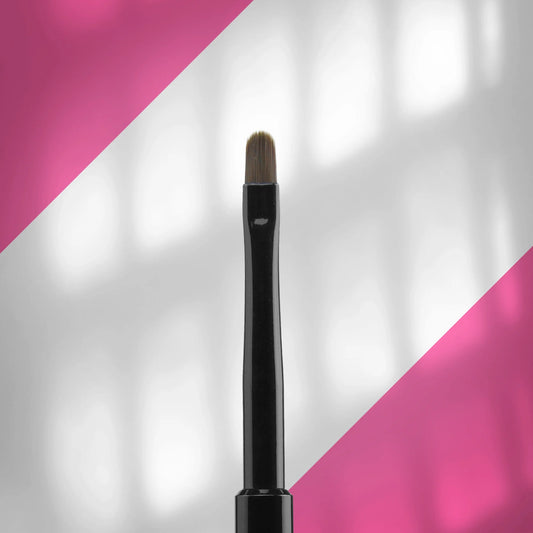 STALEKS Brush for gel EXPERT width 4 mm/length 7 mm (NBE-04)