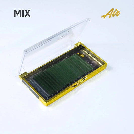 DIVOCHI Eyelashes Two-Tone Greens 20 lines