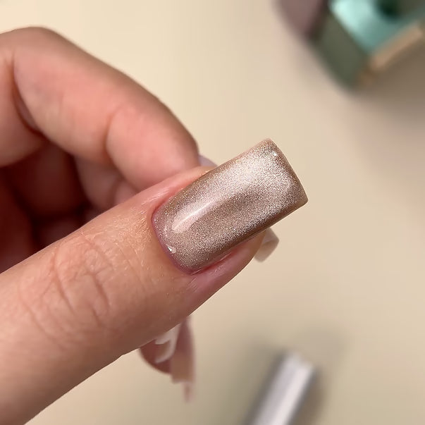 HEYLOVE Gel Polish Charm, 15ml (TPO Free)