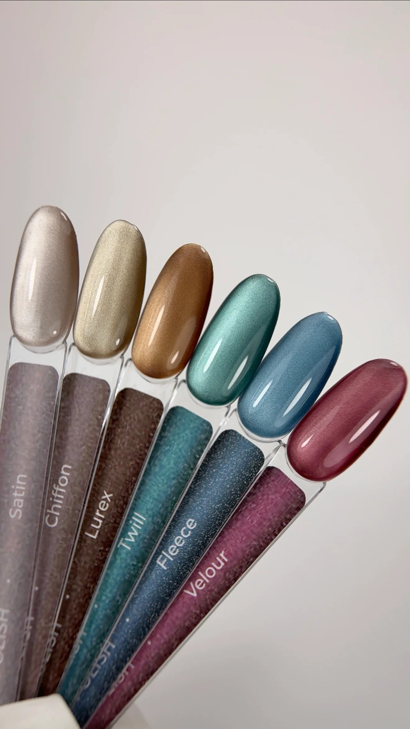 HEYLOVE Gel Polish Satin, 15ml (TPO Free)