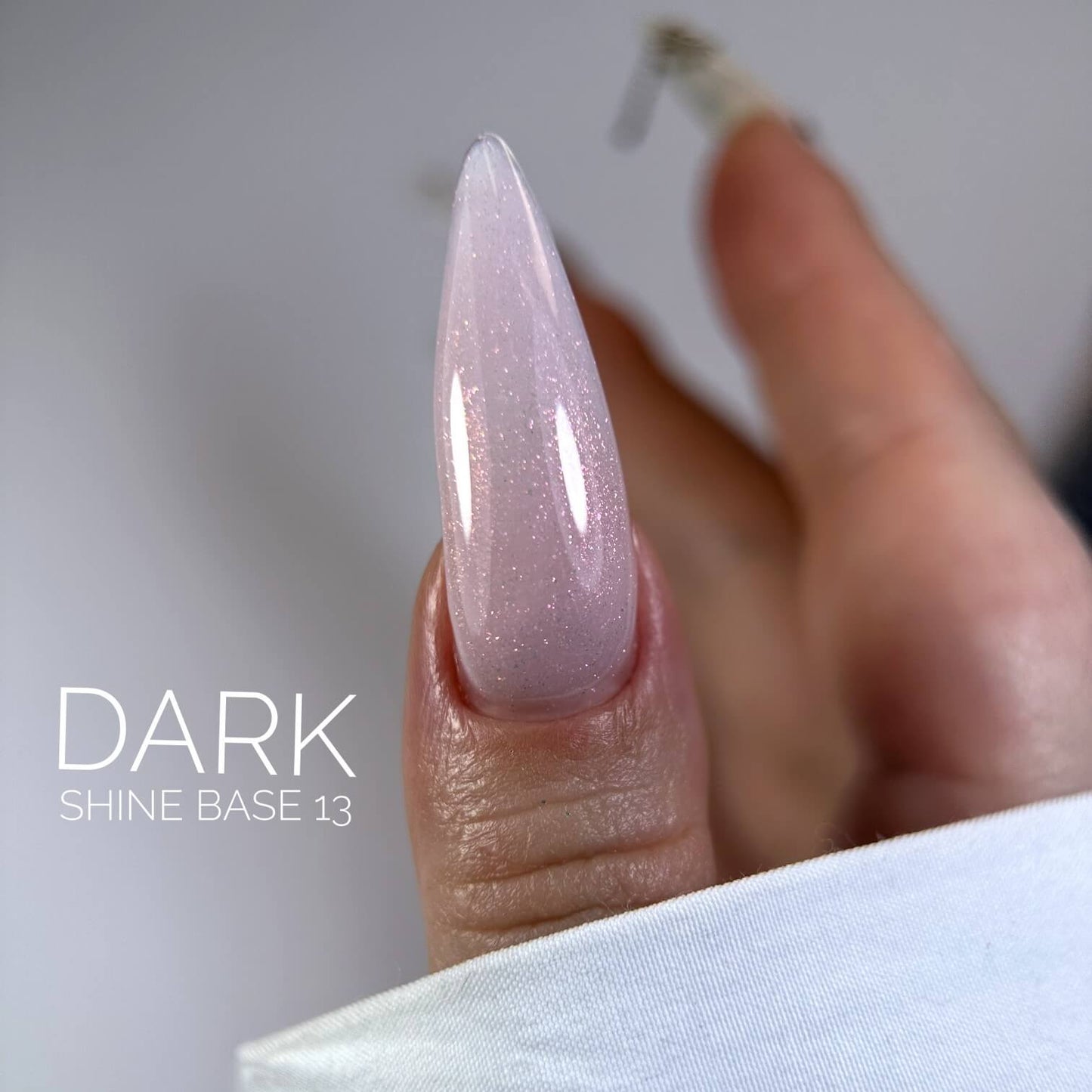 DARK PRO base Shine 13, 15 ml